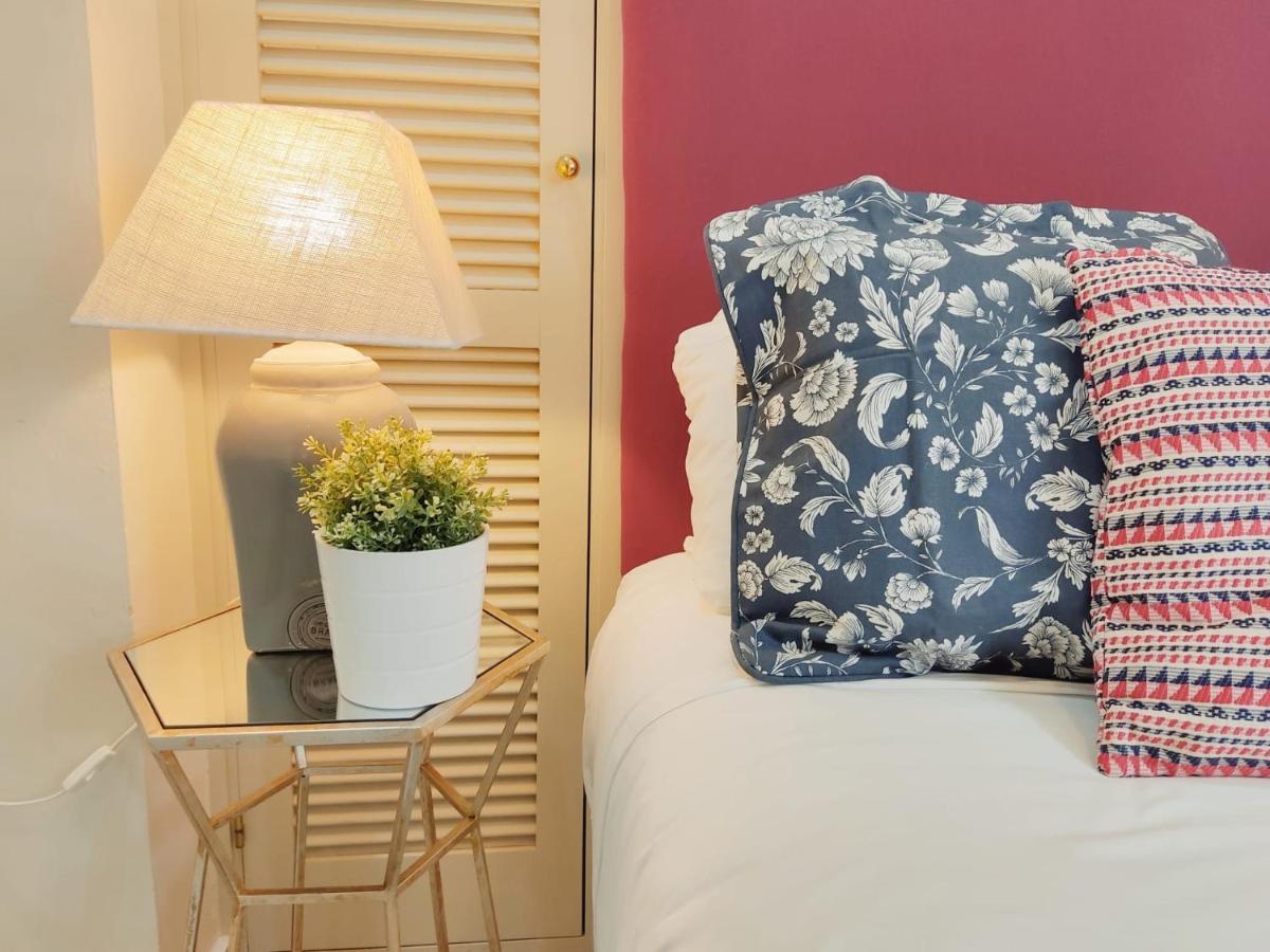 Homeyseville-Bright Apartment At Santa Cruz 4 Pax, Parking Optional Εξωτερικό φωτογραφία