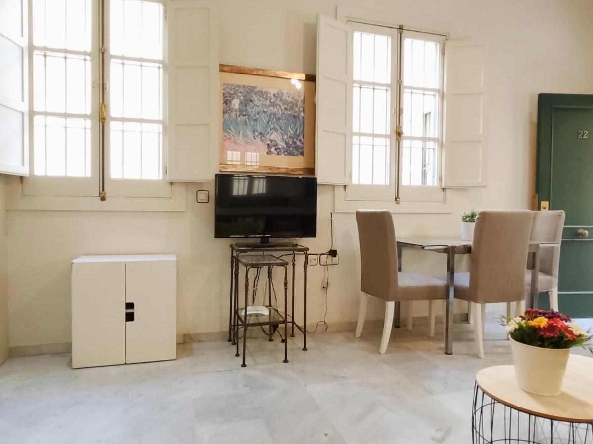Homeyseville-Bright Apartment At Santa Cruz 4 Pax, Parking Optional Εξωτερικό φωτογραφία