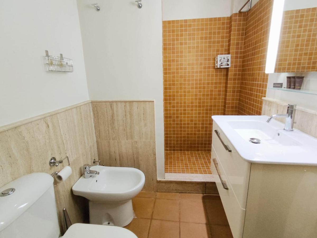 Homeyseville-Bright Apartment At Santa Cruz 4 Pax, Parking Optional Εξωτερικό φωτογραφία
